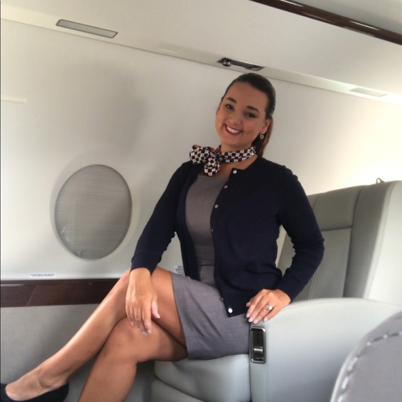 Meet your Posher, Stephanie - Picture 3 of 8